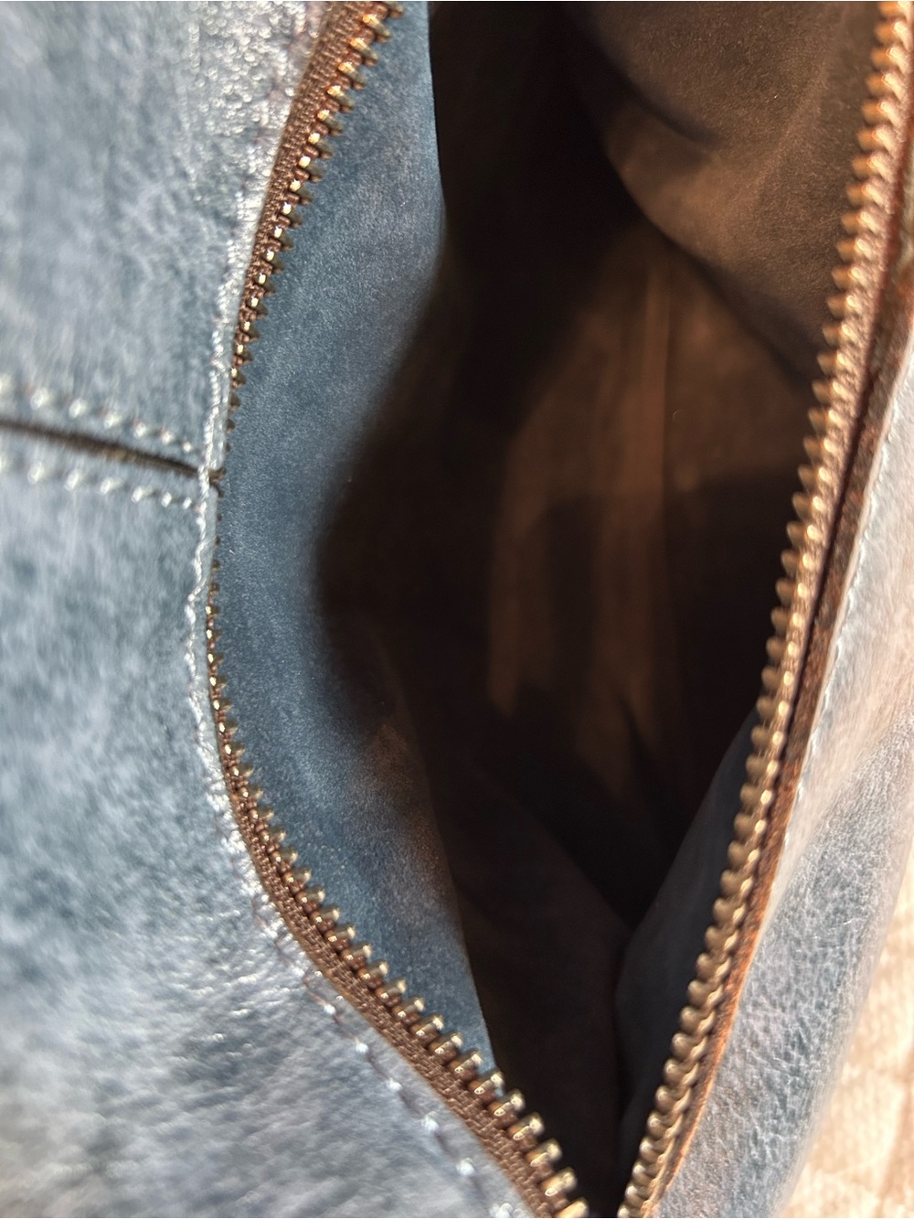 NWOT Patricia Nash Tooled Leather 10th Anniversary in Safflower Blue & Silver - Picture 13 of 13